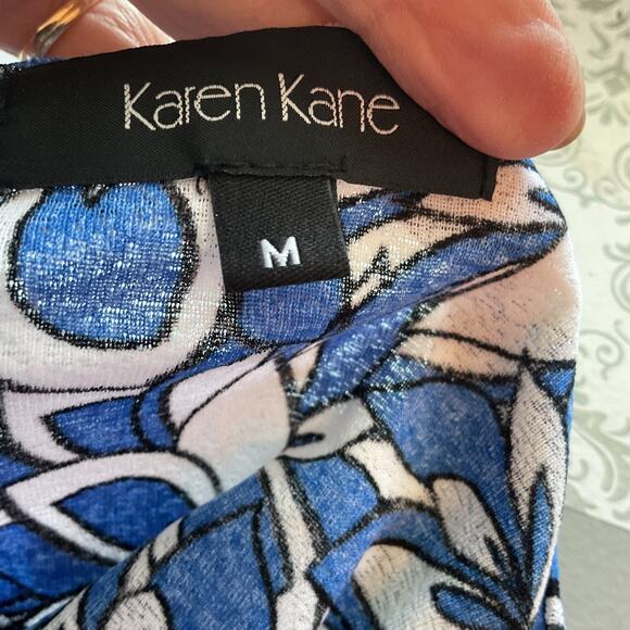 Karen Kane Blue Floral Boho/Peasant Pull Over Semi Sheer Top Sz M - Picture 4 of 5